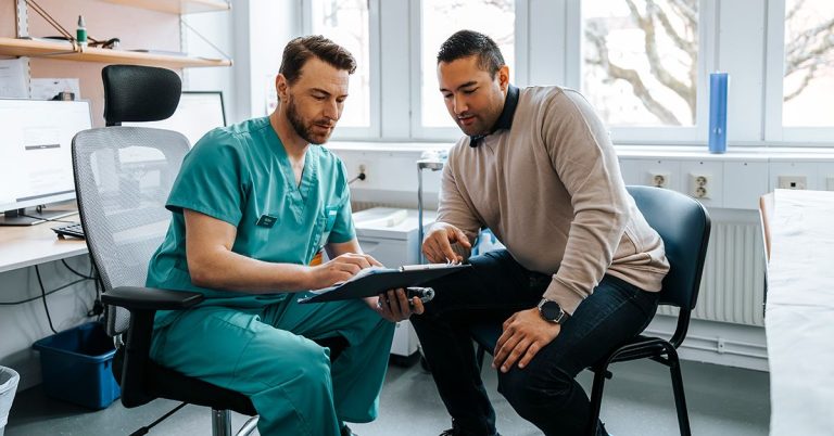 Colorectal Cancer Rising in Young People: 6 Symptoms You Shouldn’t Ignore